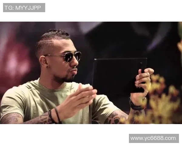 足球球星腰带设计风潮引领时尚潮流成为运动与日常穿搭的新亮点